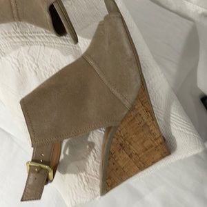 Womens suede wedge sandals